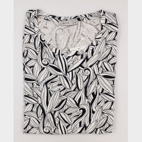 Carla T-Shirt