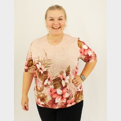 Veronika Curvy T-Shirt