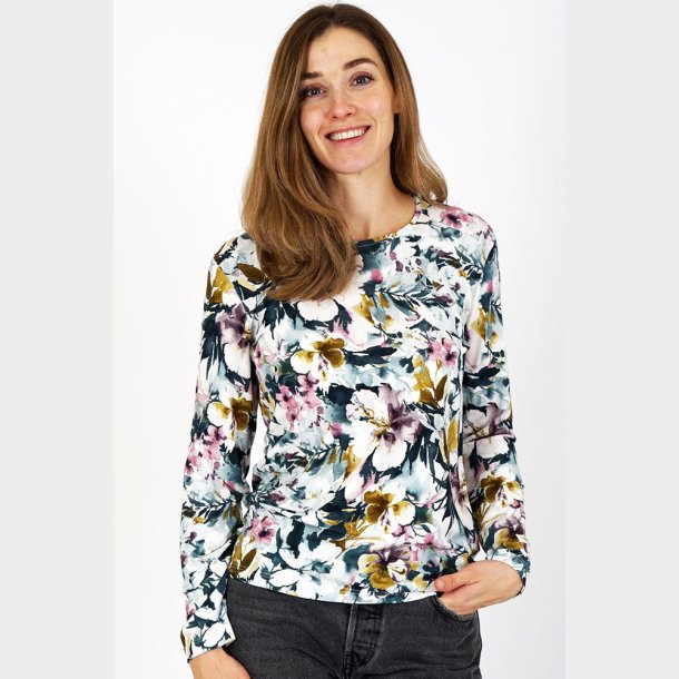 Ruth Bluse L/�