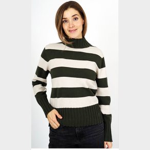 Sandra Strik M/H�j Hals