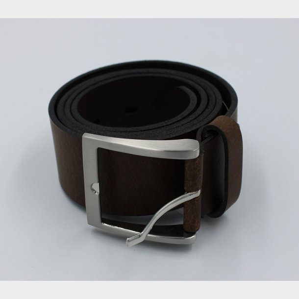 Bastian Bred Herre Blte