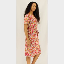 Regitse Blomstret Kjole