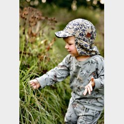 Safari Sommerhat UPF 50+ solbeskyttelse | Mikk-Line baby sommerhat Hat med nakkeskygge til baby | Smart babytøj hos Din Lokale