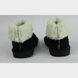 Dame Kamik m. Pelskrave