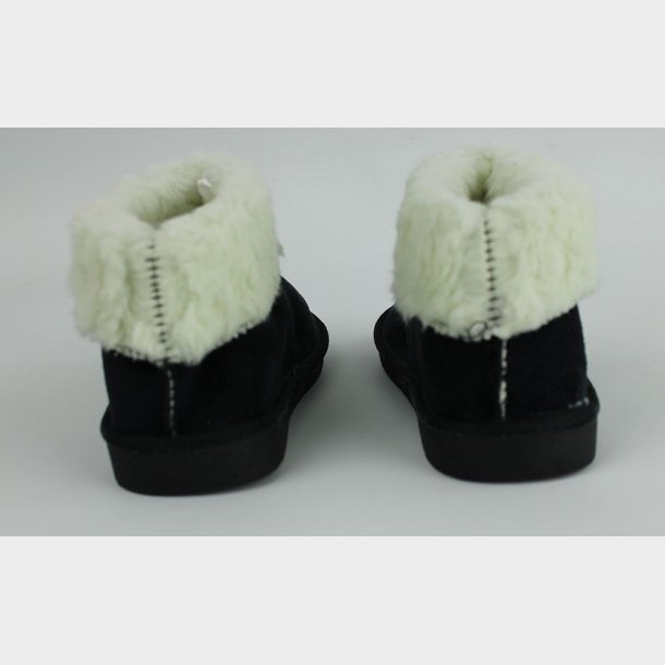 Dame Kamik m. Pelskrave