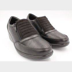 Silvia Komfortsko M/Lynls