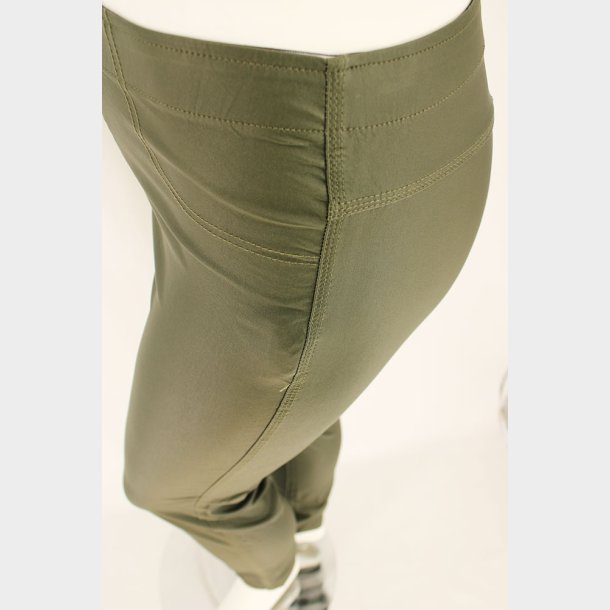 Aleia Plus Coated Leggings