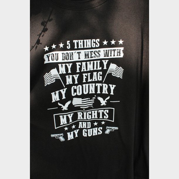 US T-Shirt 5 Things